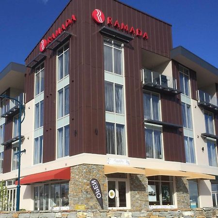 Ramada Suites By Wyndham Queenstown Remarkables Park Exterior photo