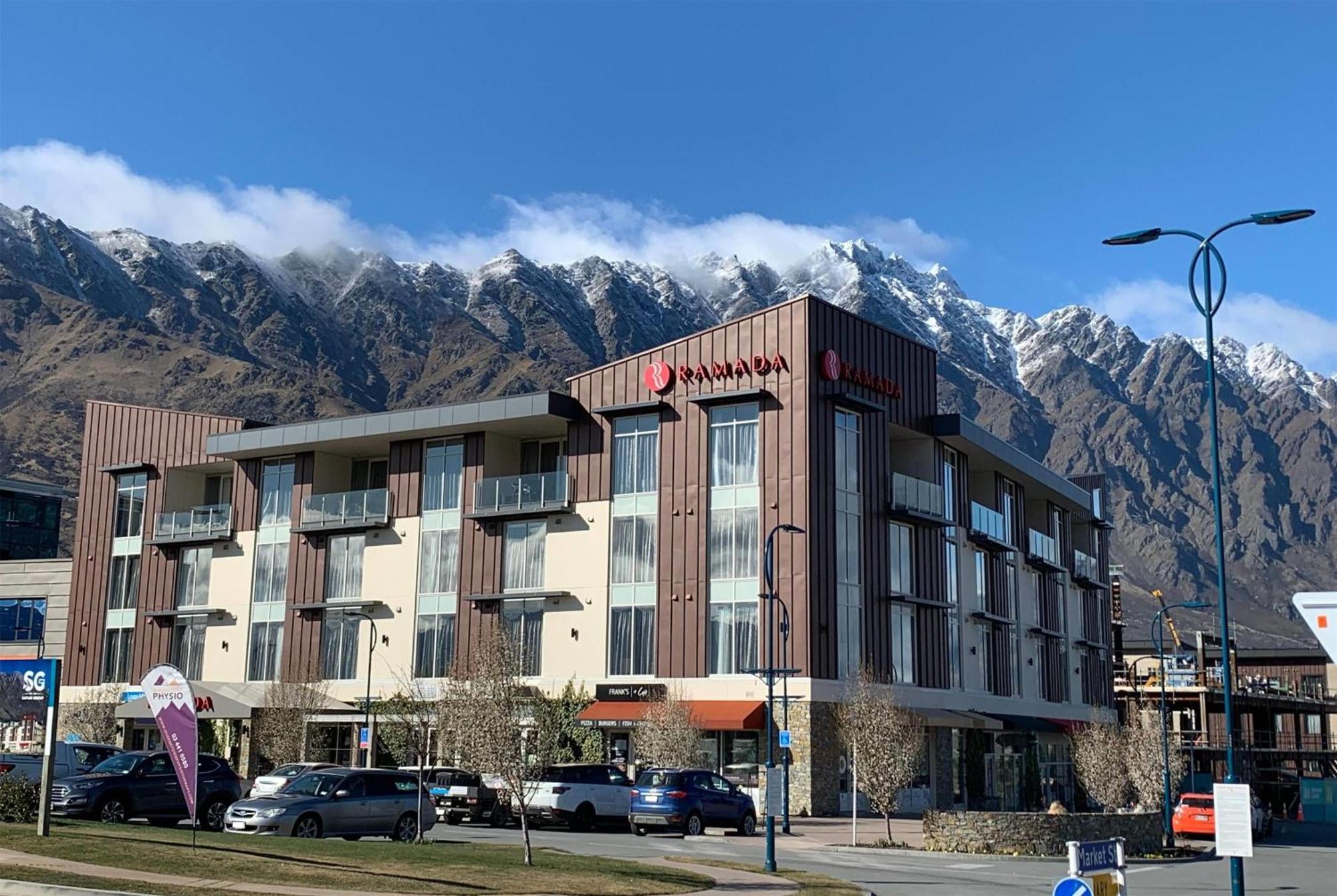 Ramada Suites By Wyndham Queenstown Remarkables Park Exterior photo